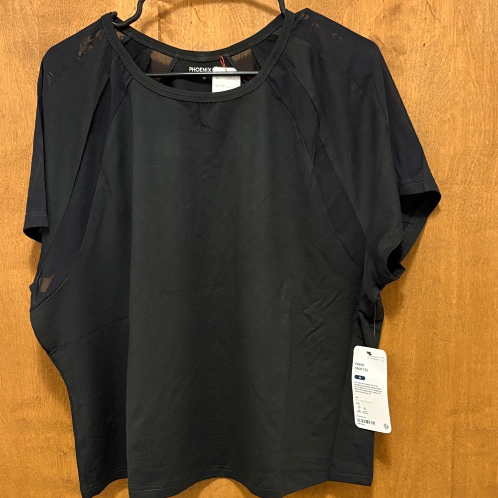 585. Phoenix Paros Crop Athletic Tee